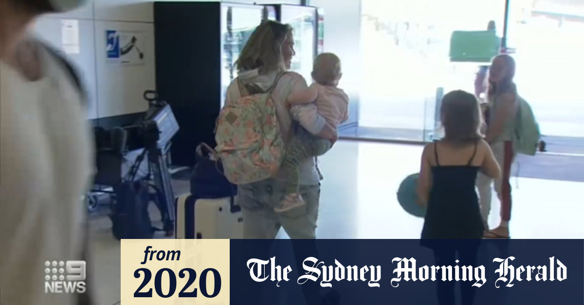 Video Coronavirus Queensland border opens to ACT